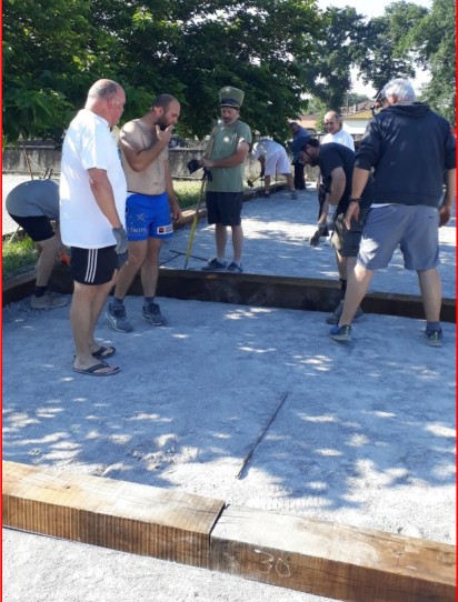 Travaux du boulodrome à Mées le 30 mai 2020